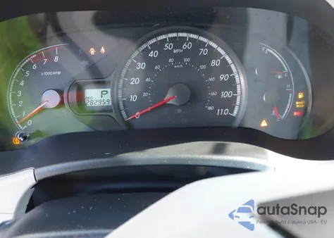 2011 Toyota Sienna Le V6 from USA, damaged, VIN 5TDKK3DC7BS152611